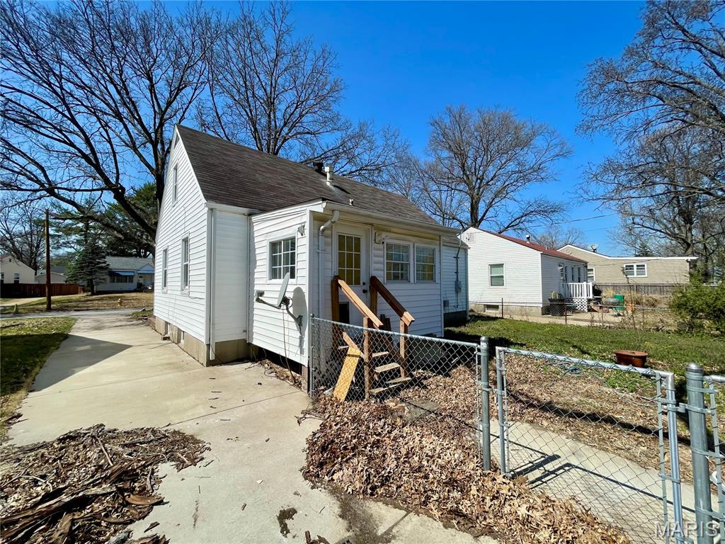 Meadow Brook Downs 4 - Residential