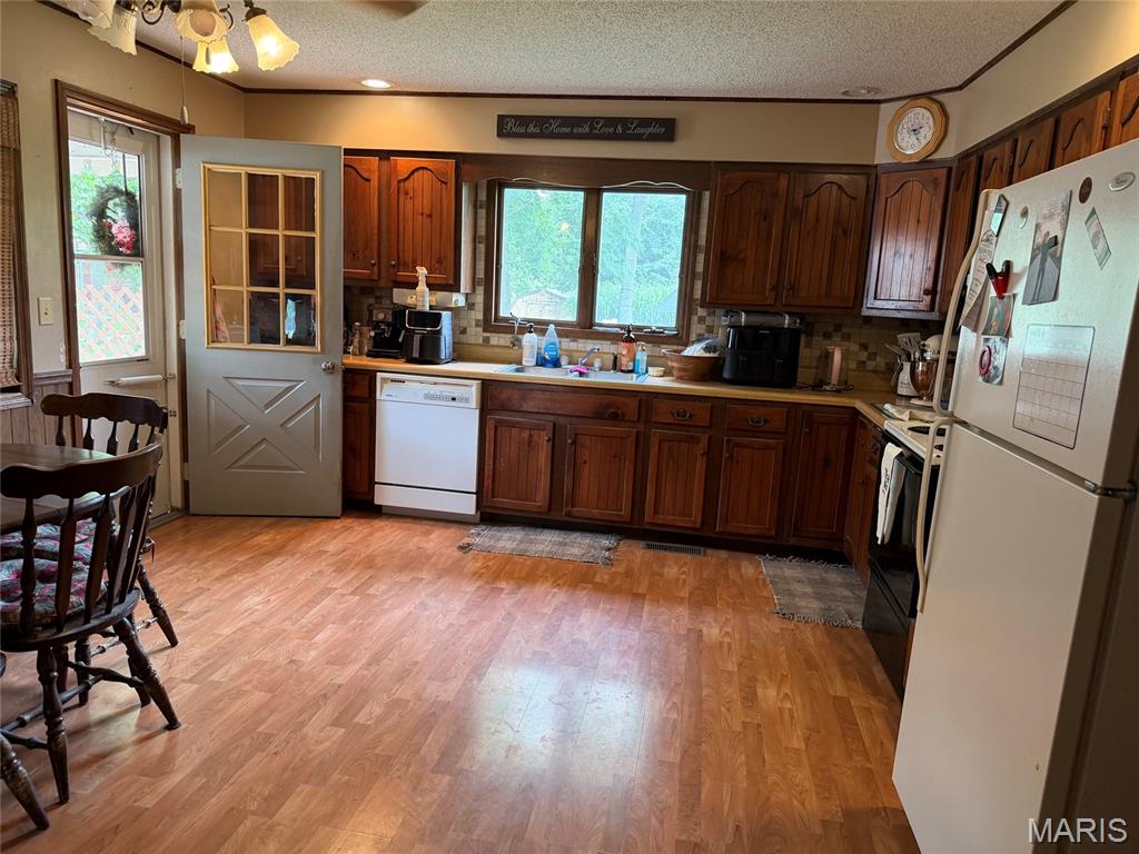 Bourquins Add - Residential
