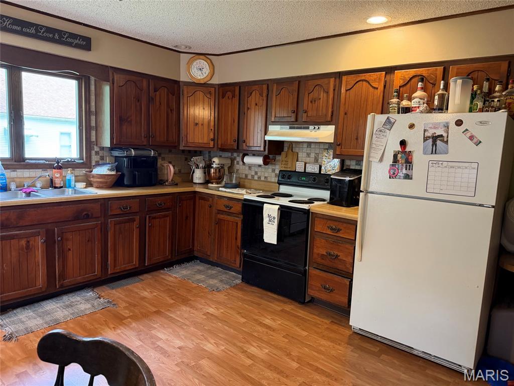 Bourquins Add - Residential