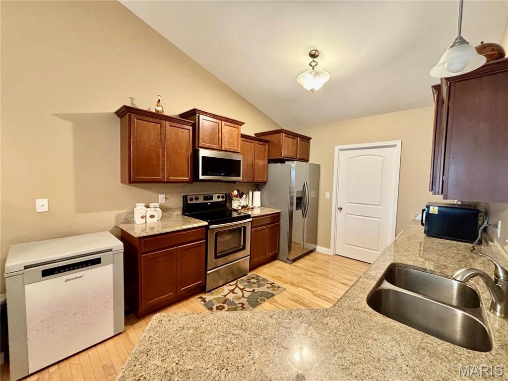 Crown Pointe - Residential