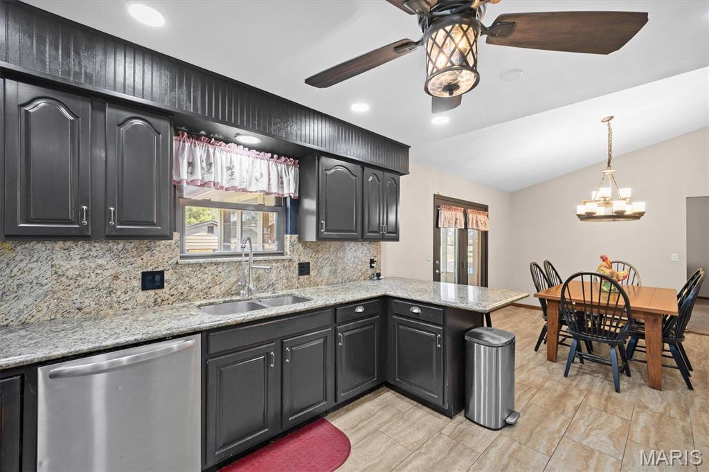Sunset Terrace 6th Add - Residential