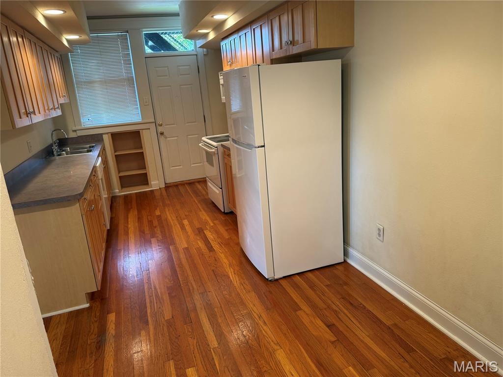4400 Arsenal Street Condos - Residential Lease