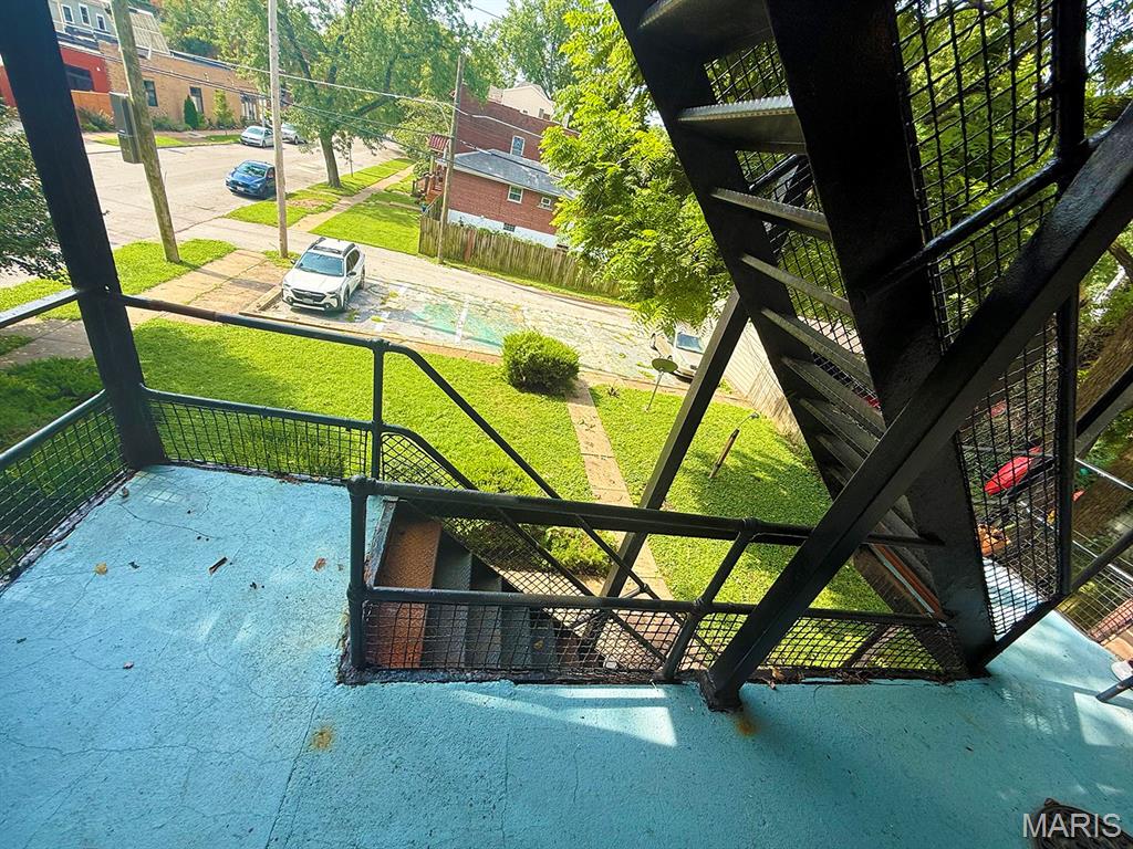 4400 Arsenal Street Condos - Residential Lease