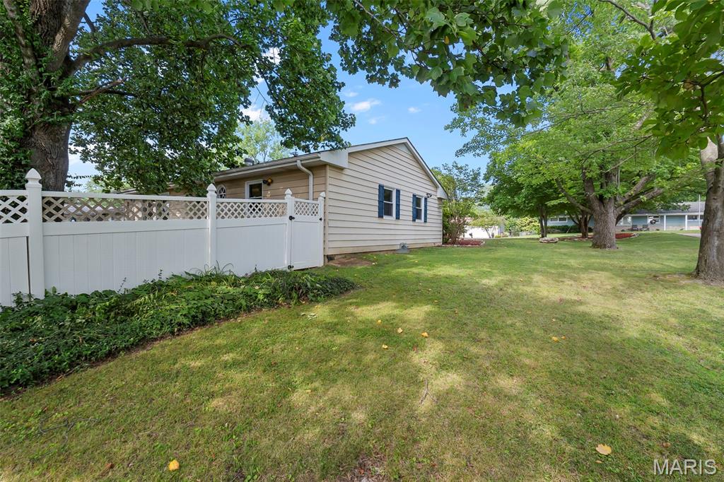 Riverside Mdws 2nd Sub - Residential
