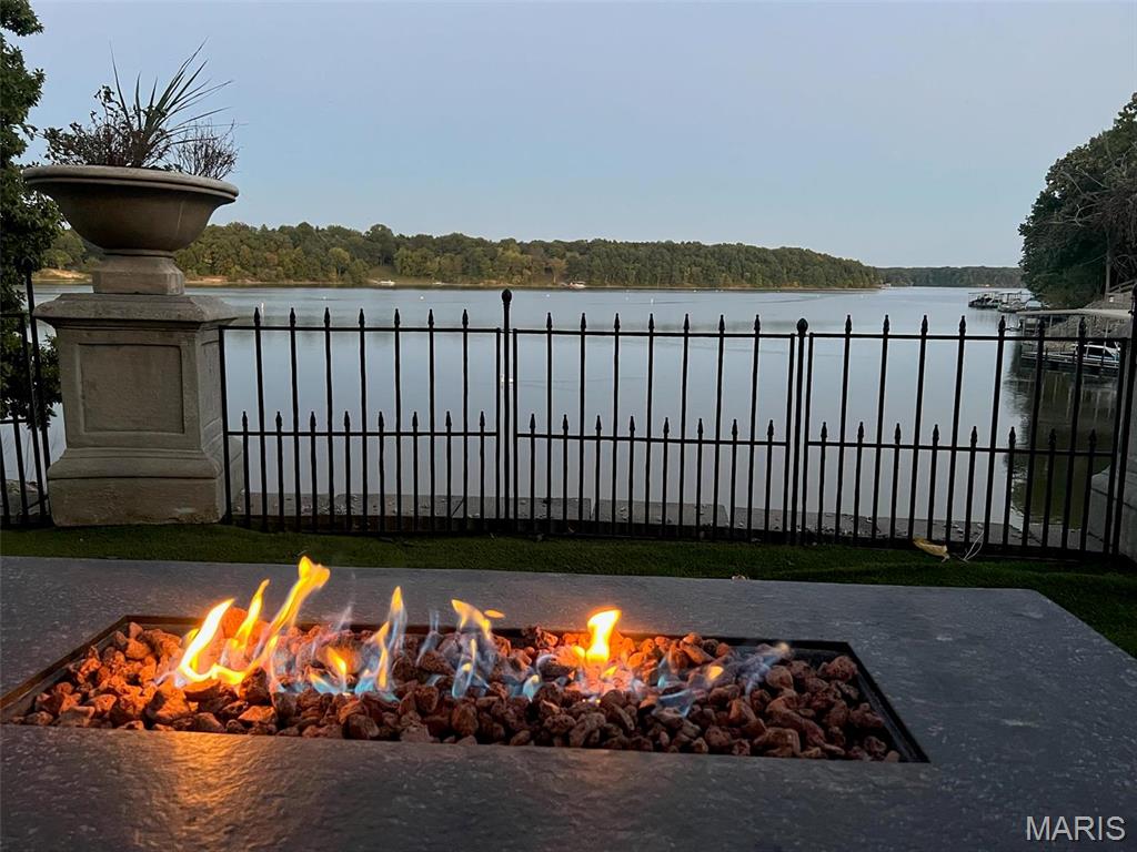 Pinnacle Point - Land