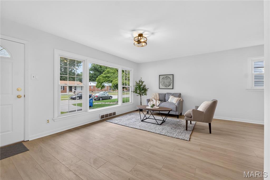 San Fernando Hills 4 - Residential
