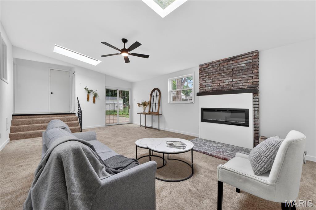 San Fernando Hills 4 - Residential