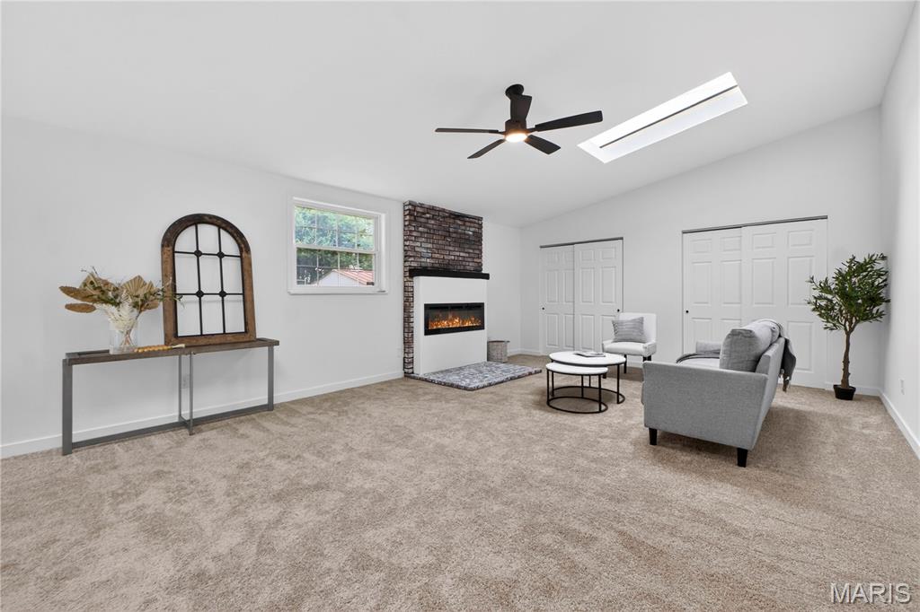 San Fernando Hills 4 - Residential
