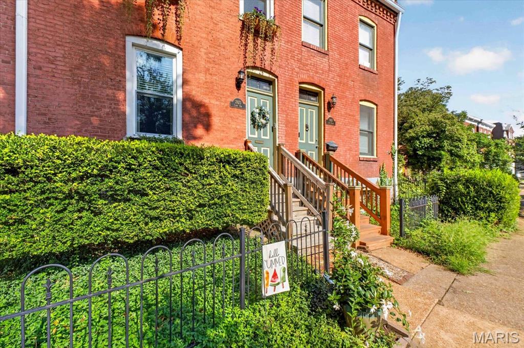 Lynch Add - Residential