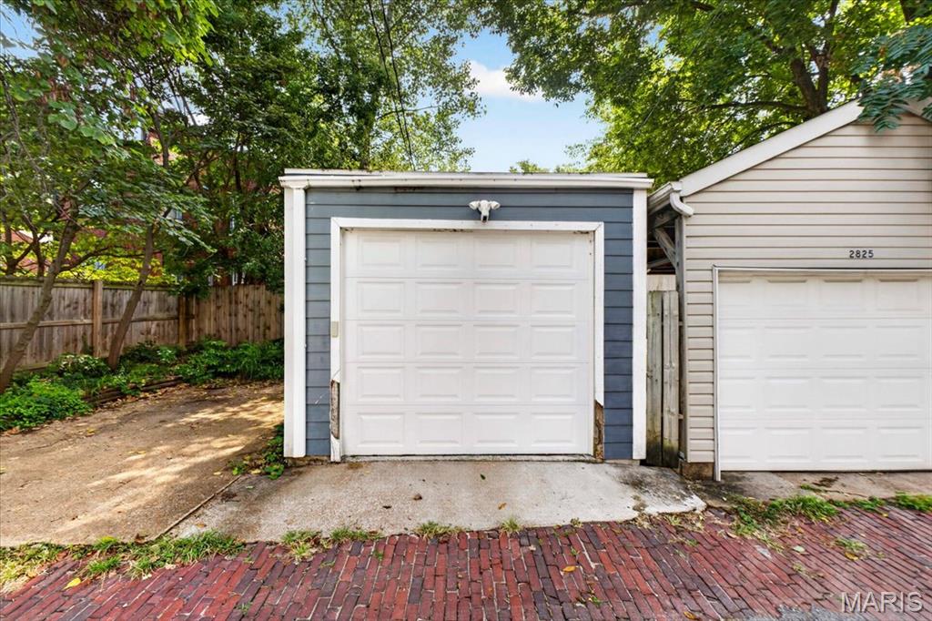 Lynch Add - Residential