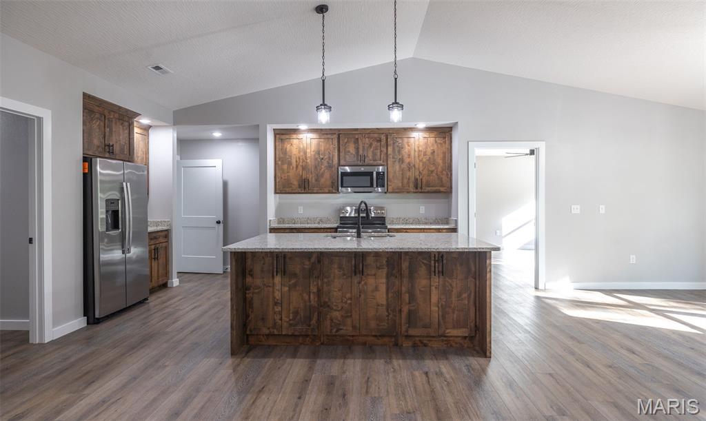Eagle Bluff - Residential