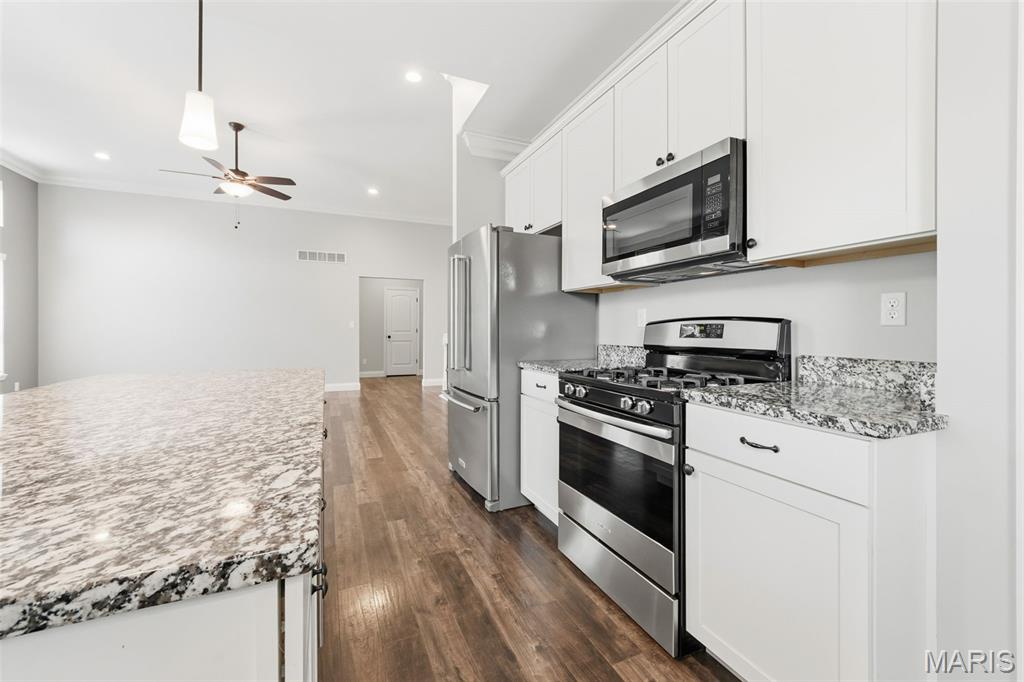 Barclay Place - Residential
