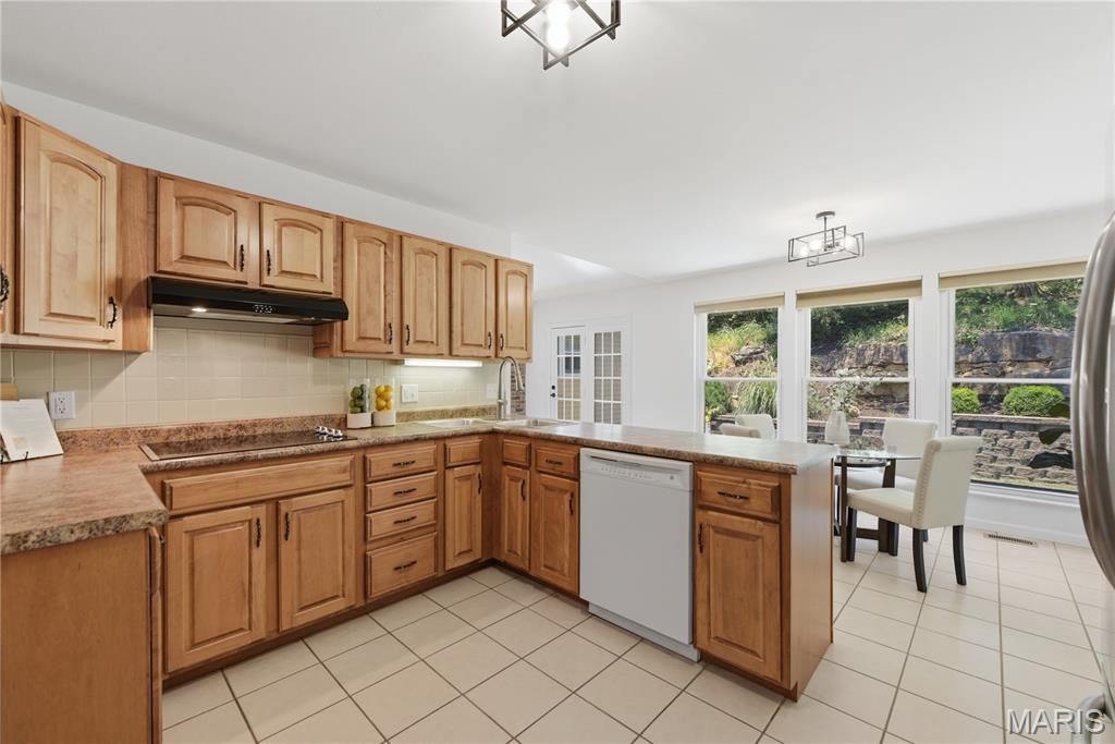 Royalbrook - Residential