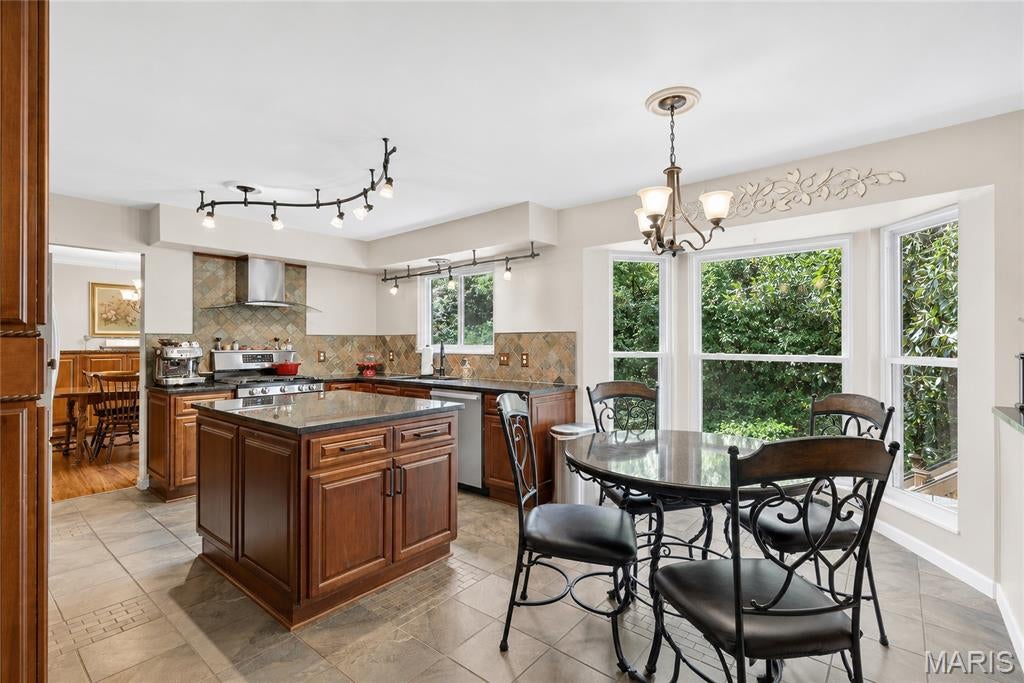 Clayton Oaks 2 - Residential
