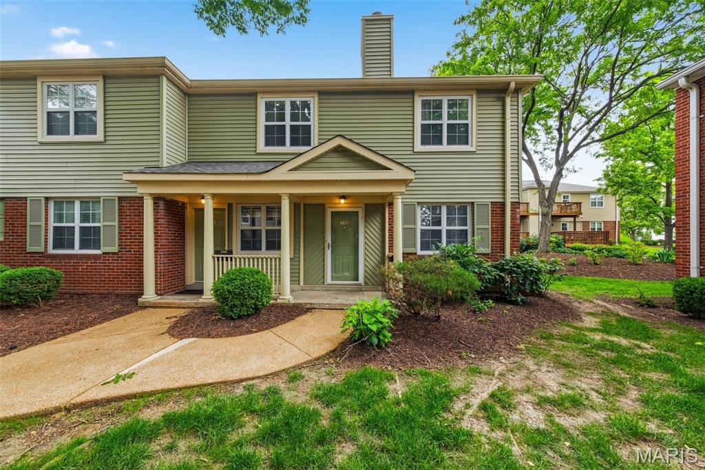 Welcome to worry-free living in the heart of Brentwood Forest! This beautifully updated, ground-level unit offers the perfect blend of comfort, convenience, and privacy. As a highly desirable end unit tucked away in a quiet courtyard, this 2-bedroom, 1-bathroom home provides a peaceful retreat while keeping you close to everything. Step inside to find a fresh, clean interior featuring brand-new carpet, crisp paint, and a modern, updated bathroom vanity. The fully equipped kitchen boasts stylish appliances.  All the appliances including the newer washer and dryer are included in the sale.  The open dining area features sliding glass doors that lead to an oversized, private deck with extra storage. The deck looks over a lush, grassy area, making outdoor entertaining a breeze and offering both shad and full sun options.  Brentwood Forest offers an unbeatable lifestyle with premium amenities, including a clubhouse, two swimming pools, tennis courts, walking trails, and a scenic lake where you can even fish (as long as you release what you catch). Located just minutes from major freeways, public transit, impressive parks, the YMCA, and premier shopping and dining.  Added Bonus: Seller has already paid the special assessment.  Don't miss this turnkey gem!