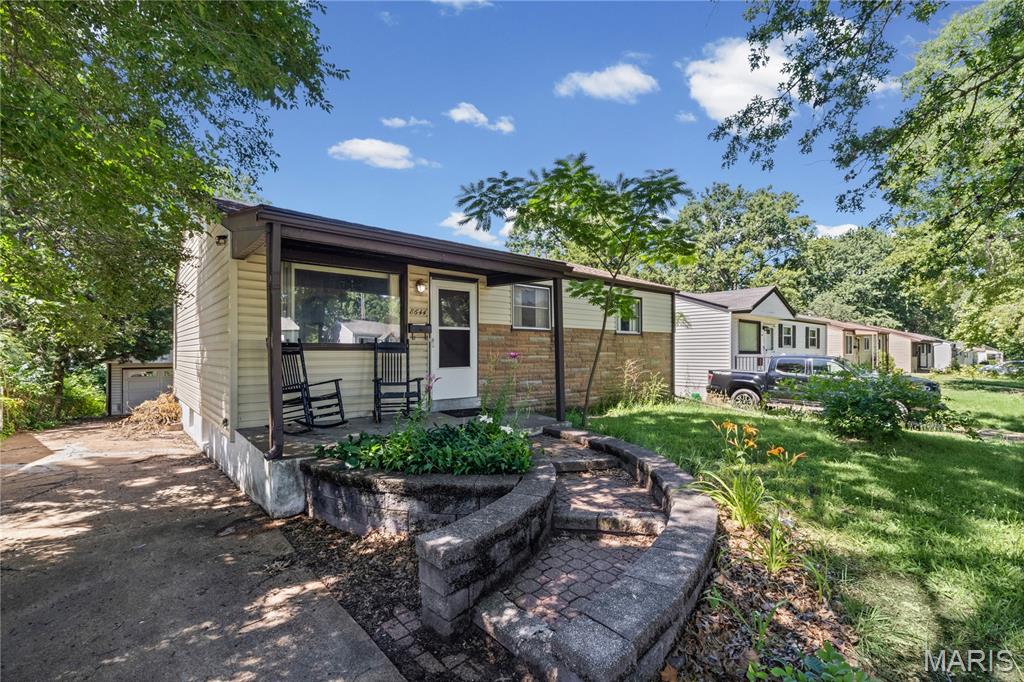 Lower Ladue Hills - Residential