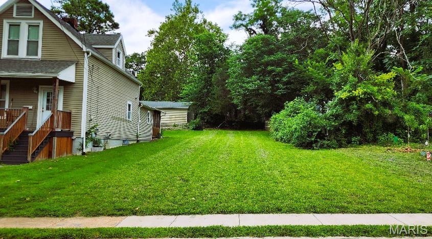 Bellevue Place - Land