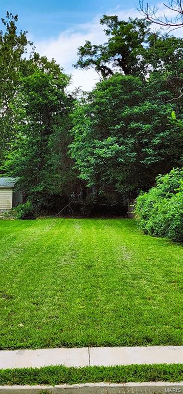 Bellevue Place - Land