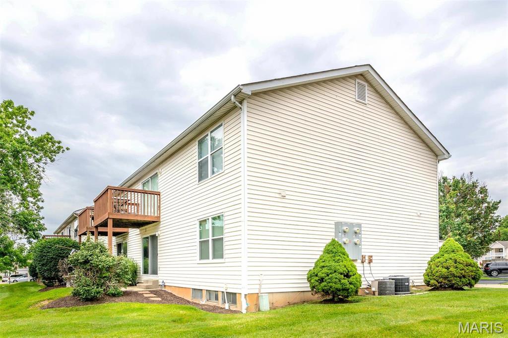 River Oaks Estates Four Condo - Residential