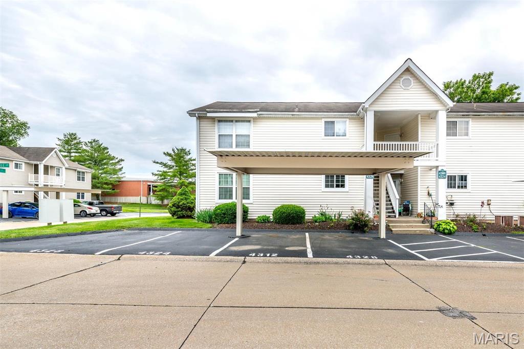 River Oaks Estates Four Condo - Residential