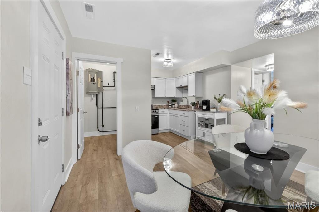 Delanos Add - Residential