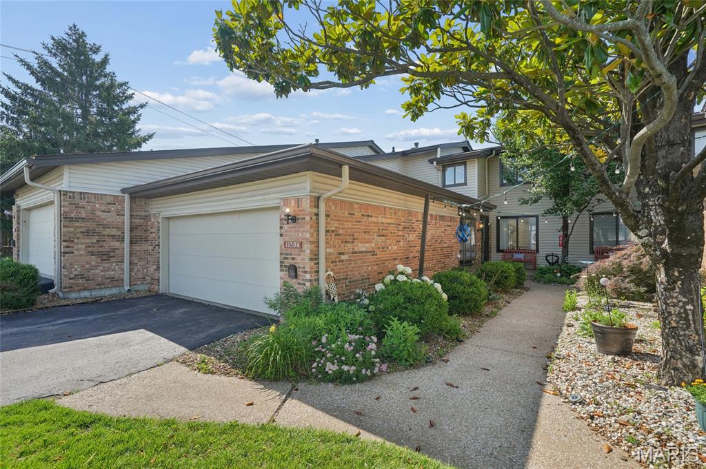 Westport Crossing Condo 2-B - Residential