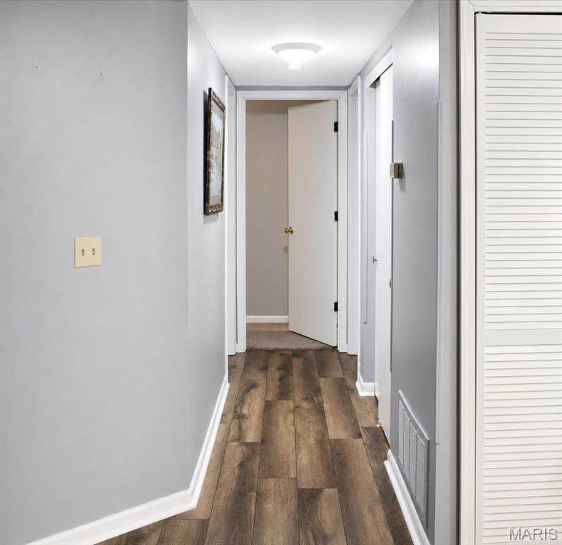 Cross Creek Condo Ph One Area - Residential