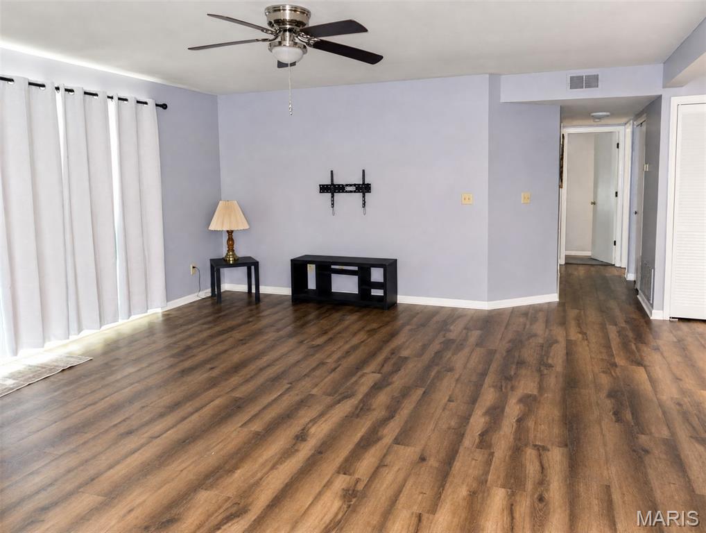 Cross Creek Condo Ph One Area - Residential