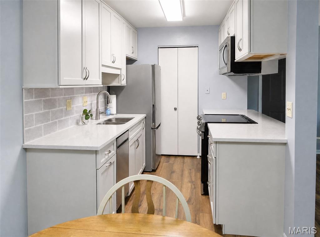 Cross Creek Condo Ph One Area - Residential