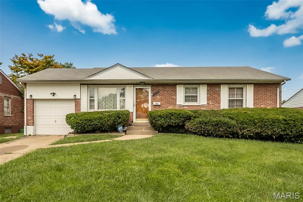 Back On The Market!!! No Fault To Seller!!!
Opportunity knocks in desirable Belle Crest! This solid brick ranch is ready for its next chapter and offers the perfect chance to renovate, personalize, and build instant equity. Featuring 3 bedrooms, 1 full bath, over 1,000 square feet on the main level, an attached garage, and a spacious fenced backyard, the bones are here—now it's time to bring your vision. The expansive finished lower level adds incredible bonus living space complete with a retro bar, making it an ideal recreation area, workshop, or future entertaining space. Whether you're an investor searching for your next project or a buyer looking to live in the home while updating it over time, this property offers endless potential in an established neighborhood. The property is being sold As-Is. Seller to do no inspections; no repairs, no warranties.