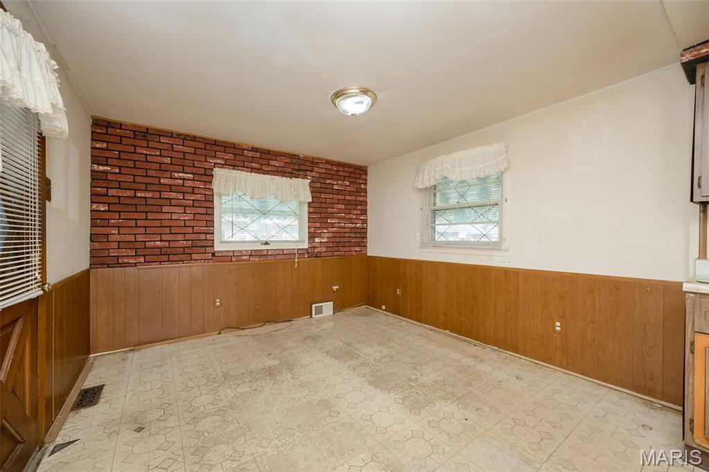 Belle Crest 3 - Residential