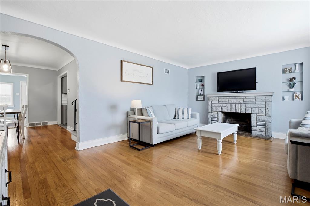 Gravois Gardens - Residential
