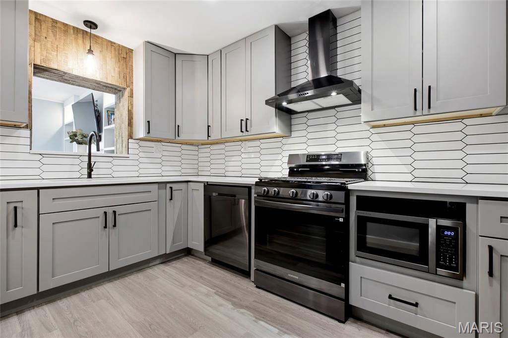 Gravois Gardens - Residential