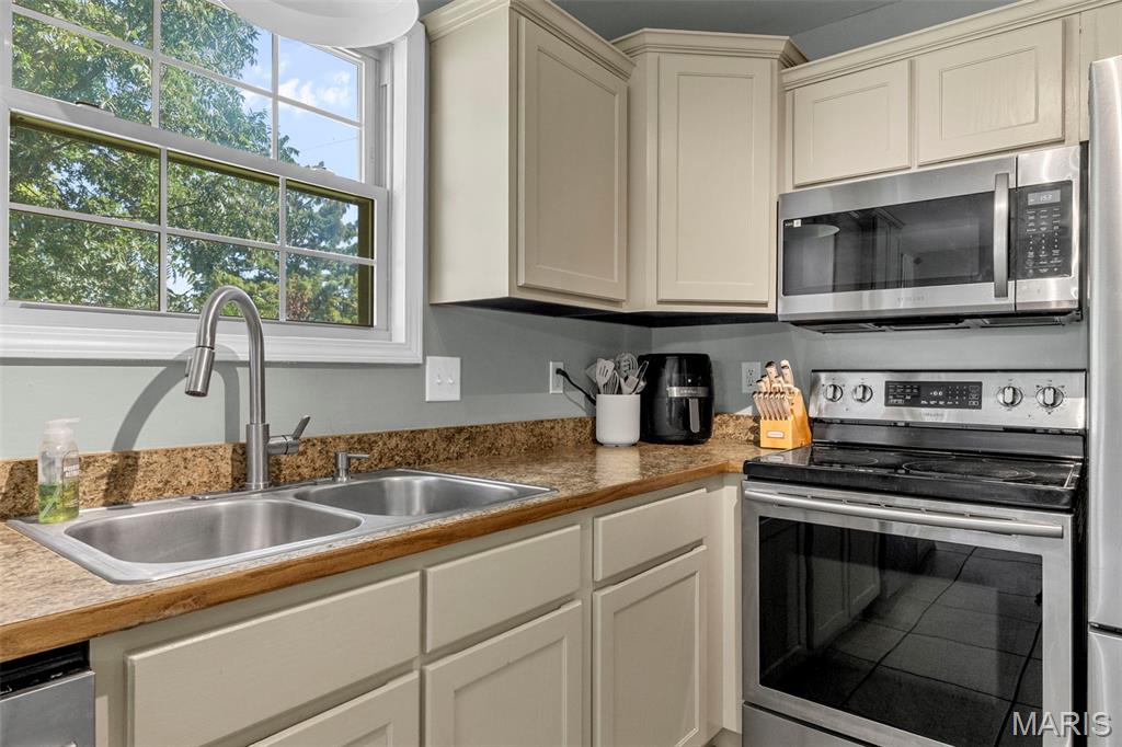 Robinsons Add - Residential