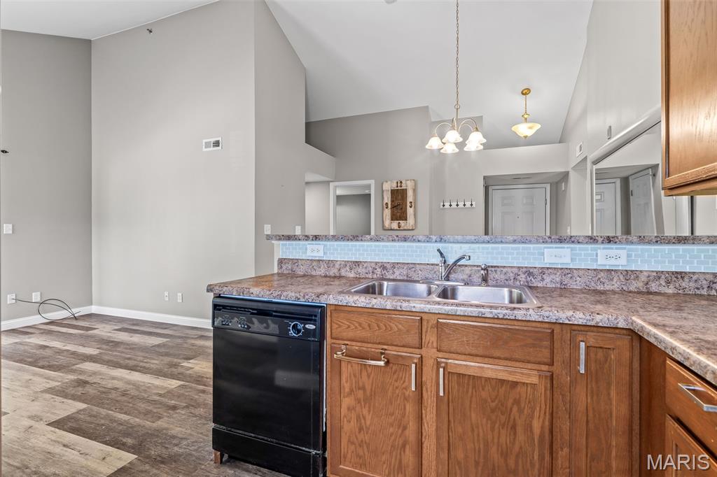 Brandy Mill Condo 14 - Residential