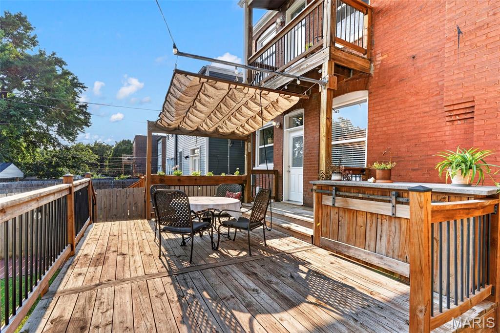 Russell Place Add - Residential