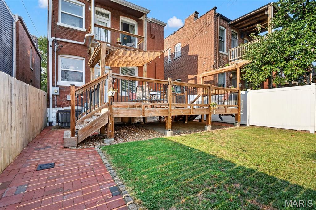 Russell Place Add - Residential