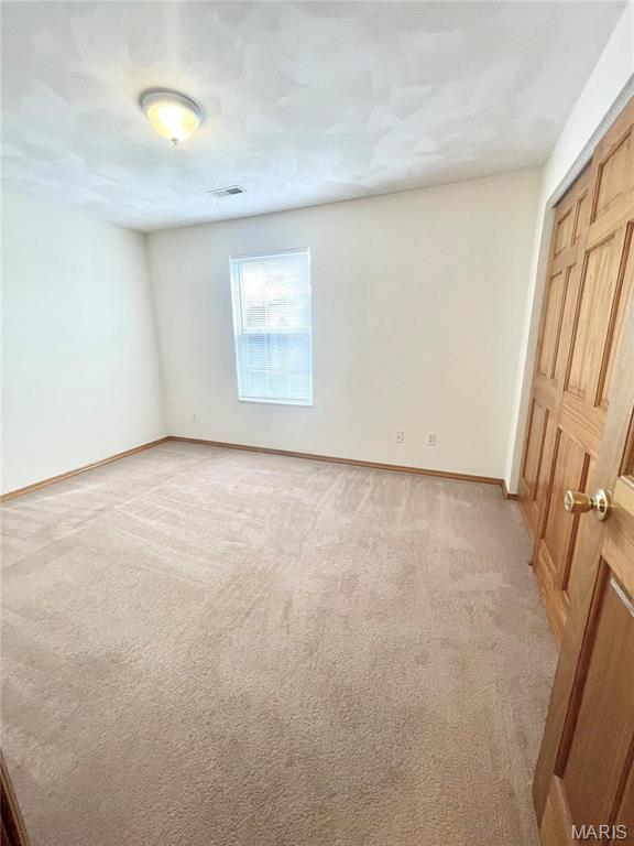 PINETREE ESTATES - Residential Lease