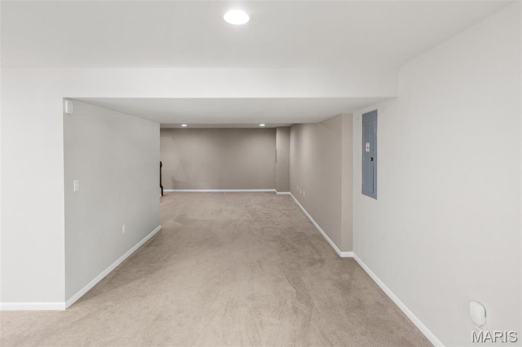 Lakes/Elmwood - Residential