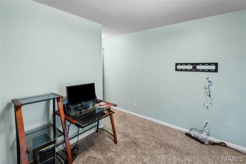 Lakes/Elmwood - Residential