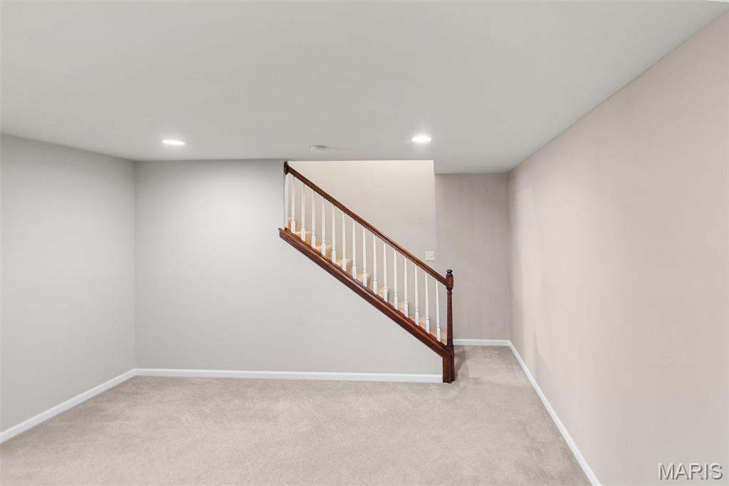 Lakes/Elmwood - Residential