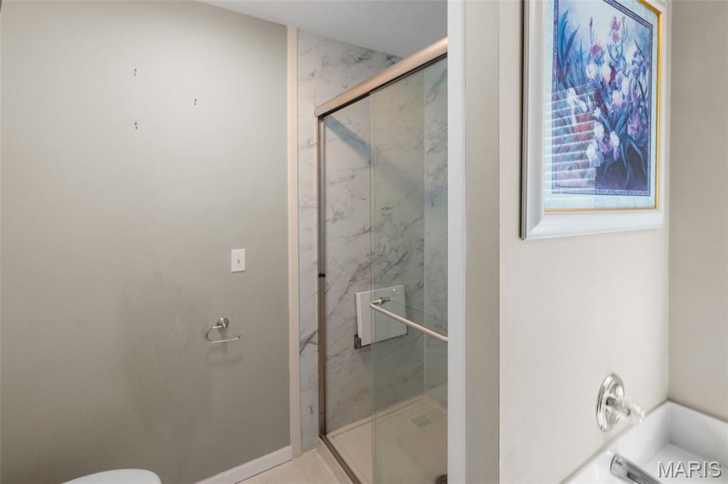 Lakes/Elmwood - Residential