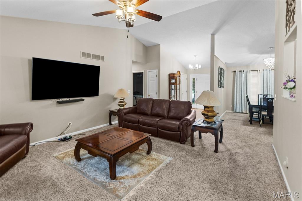Lakes/Elmwood - Residential