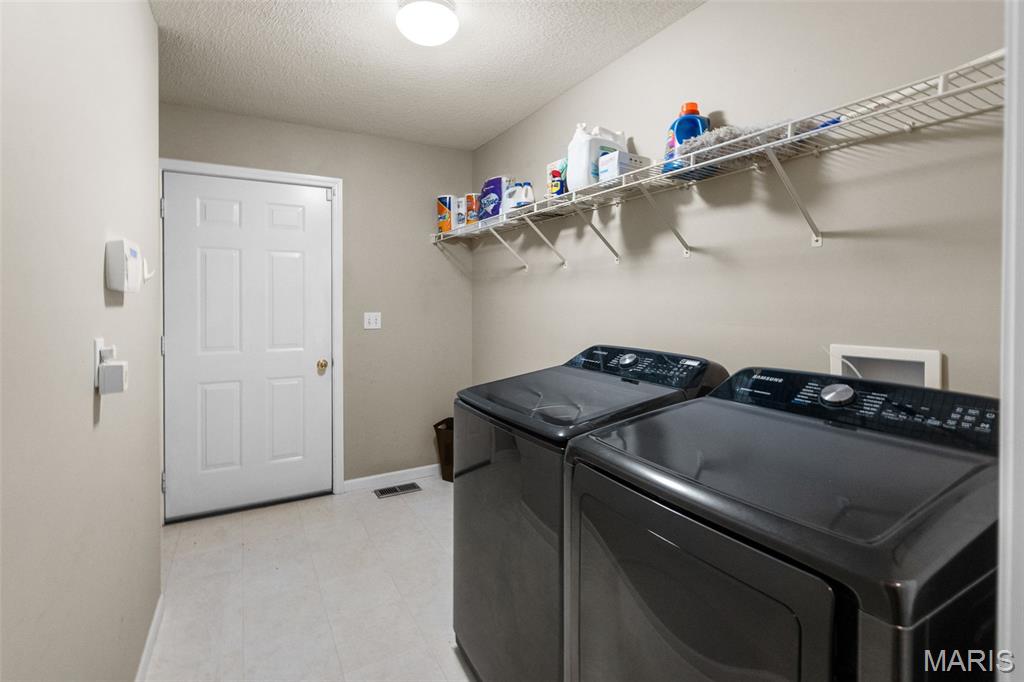 Lakes/Elmwood - Residential