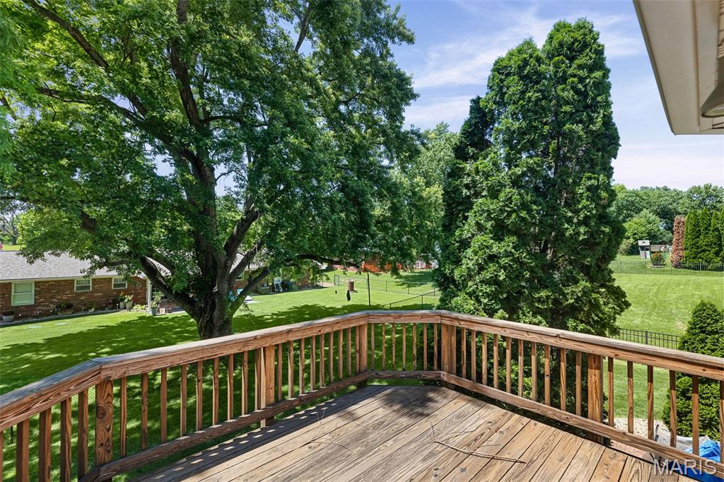 Lakes/Elmwood - Residential