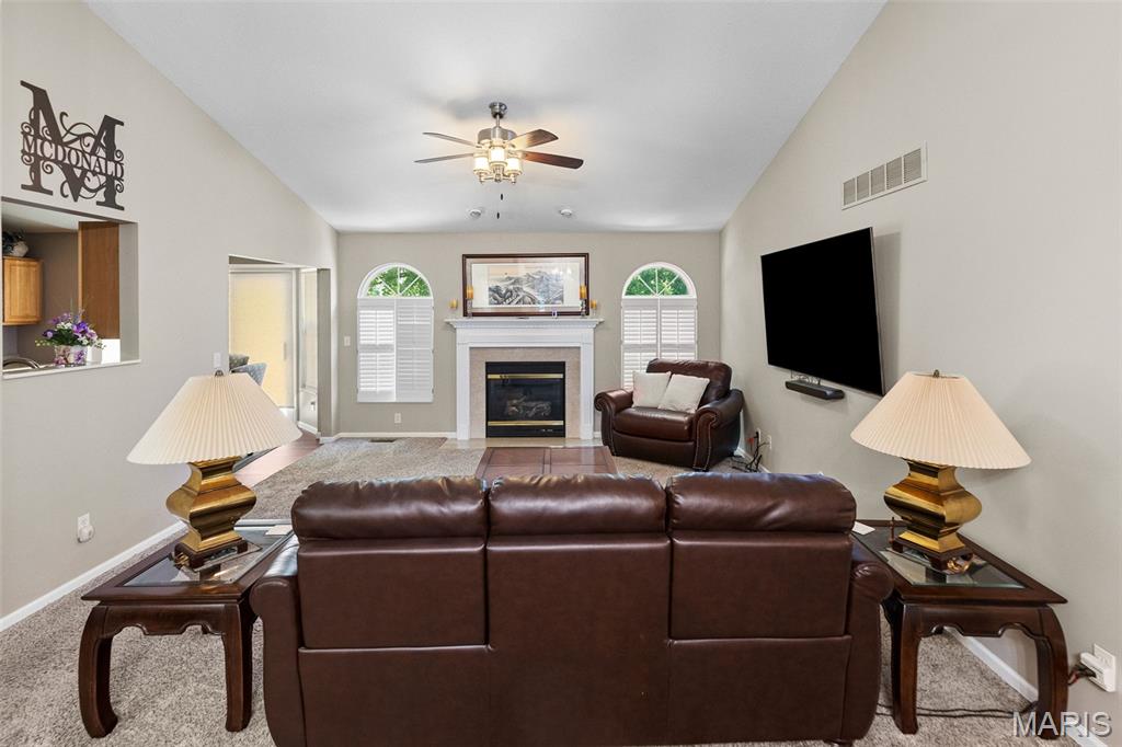 Lakes/Elmwood - Residential