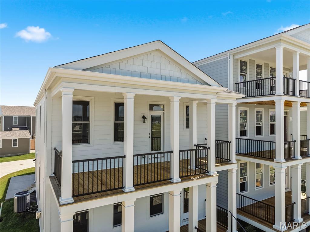 New Town At St Chas #16 - Residential