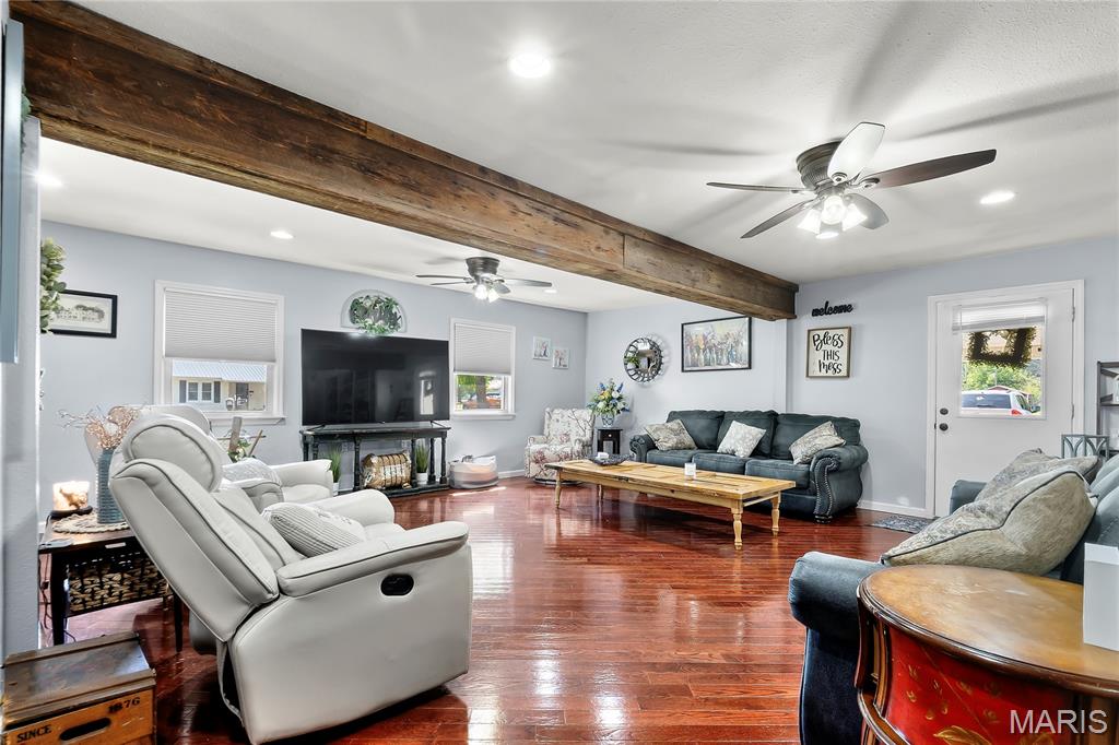 SAM L. HUNTER, JR'S 1ST ADDITION TO NEW MADRID, MO - Residential