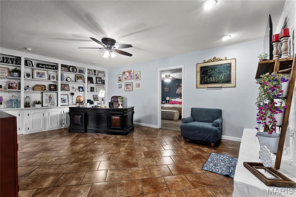 SAM L. HUNTER, JR'S 1ST ADDITION TO NEW MADRID, MO - Residential
