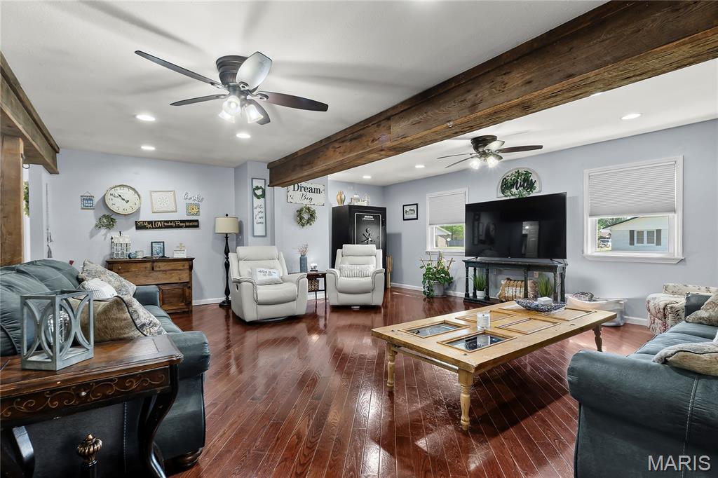 SAM L. HUNTER, JR'S 1ST ADDITION TO NEW MADRID, MO - Residential